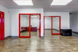 1705 Argentia Rd, Mississauga, ON for lease Interior Photo- Image 2 of 13