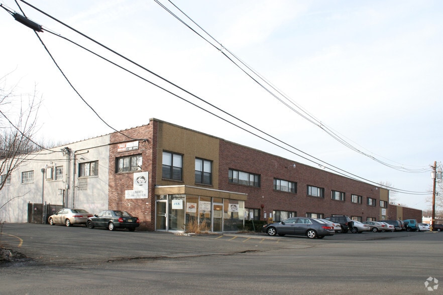 1080 Garden State Rd, Union Township, NJ for lease - Building Photo - Image 3 of 5