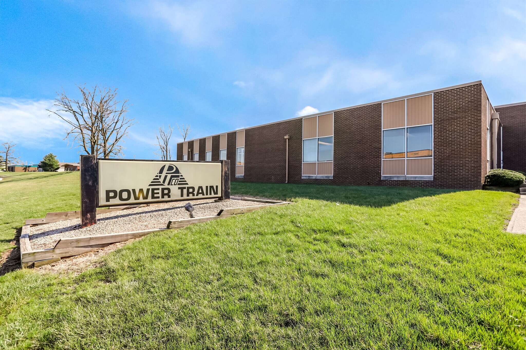 2334 Production Dr, Indianapolis, IN à louer Photo principale- Image 1 de 89