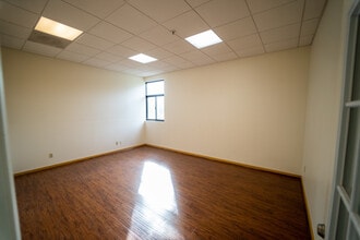 2860 Quimby Rd, San Jose, CA for lease Interior Photo- Image 2 of 2