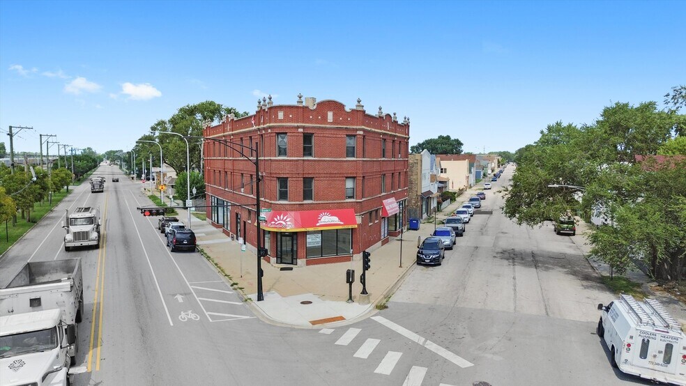 13536 S Brandon Ave, Chicago, IL à vendre - Photo du bâtiment - Image 1 de 8