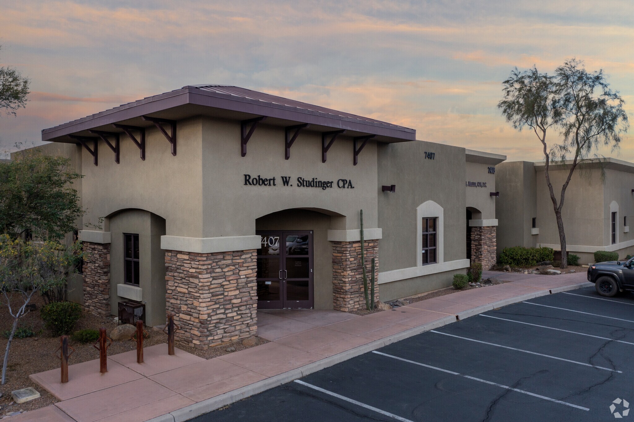 7403 E Tanque Verde Rd, Tucson, AZ à louer Photo principale- Image 1 de 4
