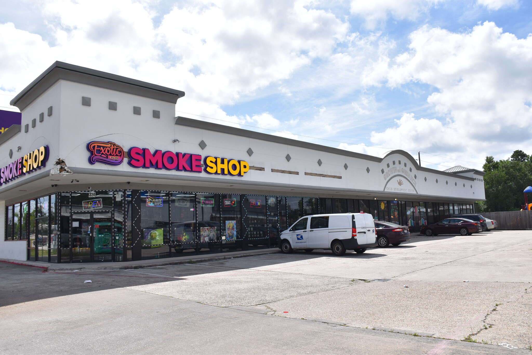 324 Rayford Rd, Spring, TX for sale Primary Photo- Image 1 of 5