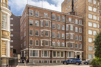 Plus de détails pour 10-11 Charterhouse Sq, Londres - Bureau à louer
