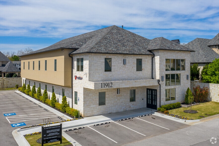 11912 S Norwood Ave, Tulsa, OK for lease - Primary Photo - Image 1 of 12