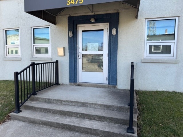 3475 Cardiff Ave, Cincinnati, OH for lease - Building Photo - Image 2 of 11