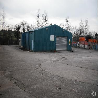 38 Central Ave, Ivybridge for lease - Primary Photo - Image 1 of 1