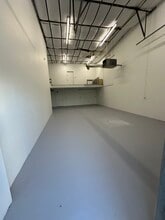 17569 Nassau Commons Blvd, Lewes, DE for lease Building Photo- Image 2 of 9