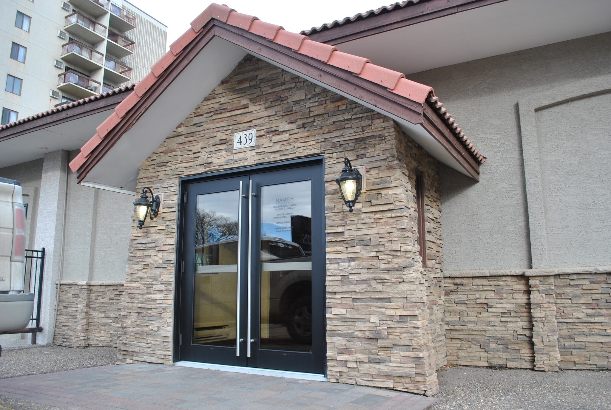 439 5th Ave SE, Medicine Hat, AB for sale Building Photo- Image 1 of 1