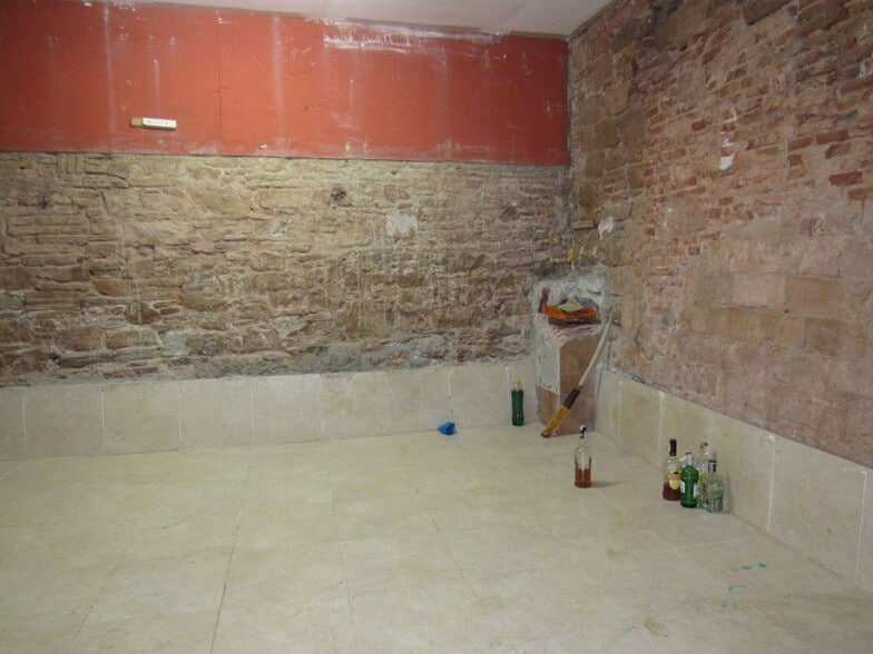 View Photo