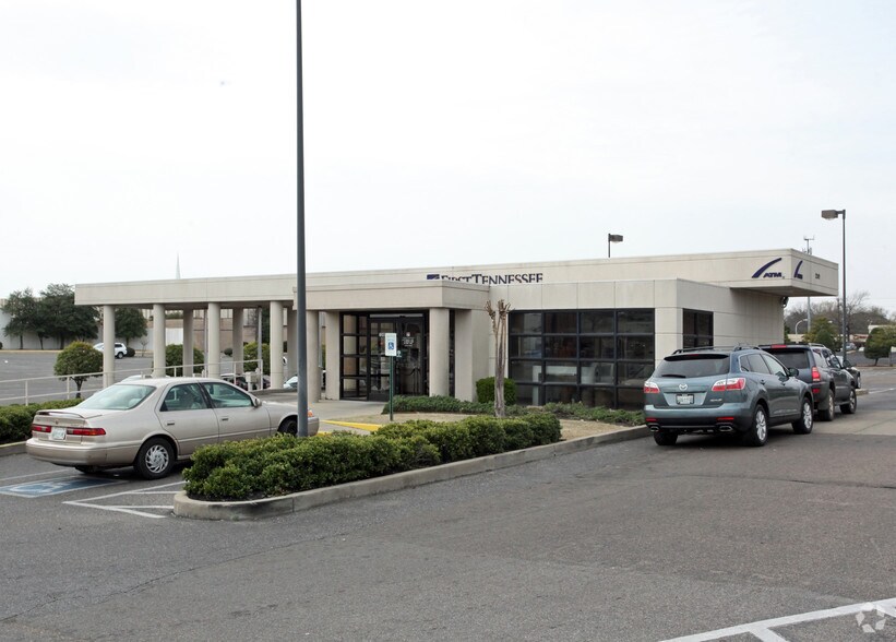 1215 E Shelby Dr, Memphis, TN à louer - Photo du bâtiment - Image 1 de 2