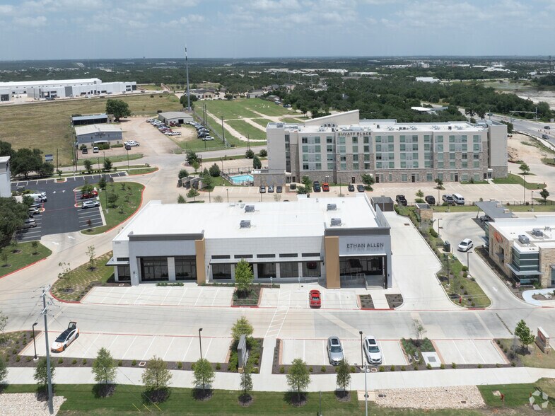 5204 Hwy 183A, Cedar Park, TX à louer - Photo principale - Image 1 de 12