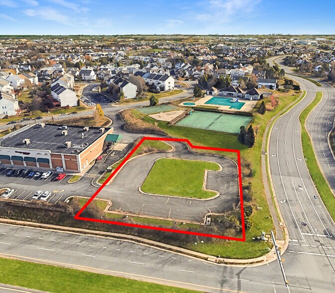 20331 Susan Leslie Dr, Ashburn, VA à vendre - Photo du bâtiment - Image 2 de 10