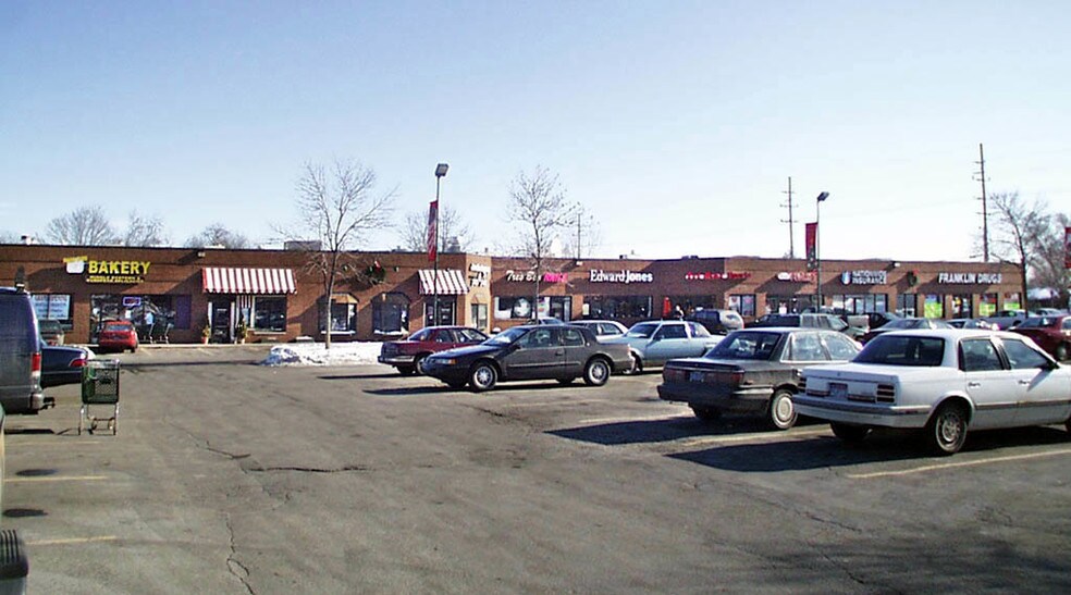 2101-2195 17 Mile Rd, Sterling Heights, MI à louer - Autre - Image 2 de 4