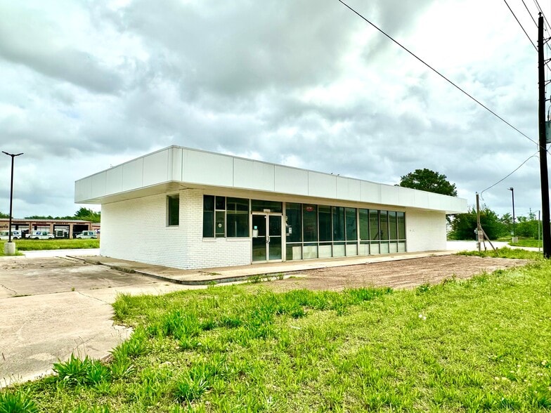 15830 Freeway, Jersey Village, TX for lease - Primary Photo - Image 1 of 3