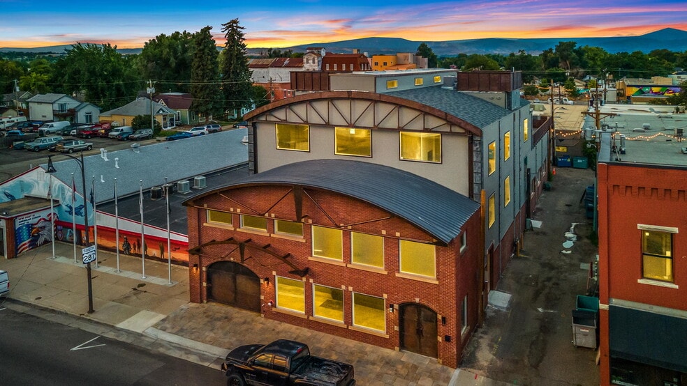 319 N Cleveland Ave, Loveland, CO for lease - Primary Photo - Image 1 of 17