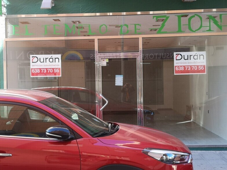 Commerce de détail dans El Ejido, Almería à louer - Photo du bâtiment - Image 2 de 13