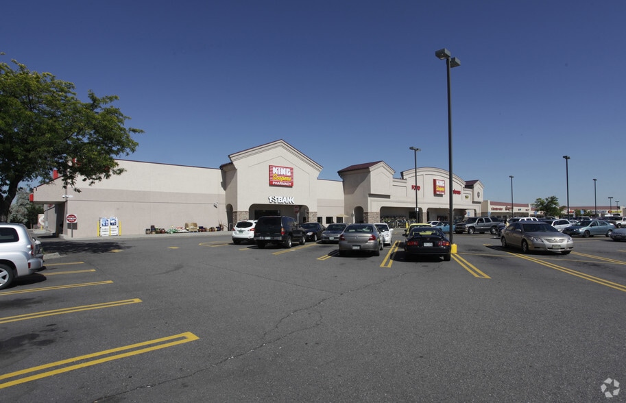 3811-3995 E 120th Ave, Thornton, CO for lease - Building Photo - Image 3 of 20