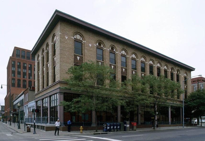 1441 18th St, Denver, CO à louer - Photo du bâtiment - Image 2 de 17