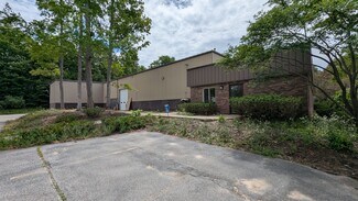 Plus de détails pour 343 Hughes Dr, Traverse City, MI - Industriel à louer