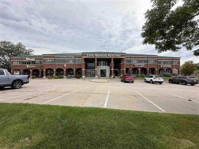 2346 Mormon Trek Blvd, Iowa City, IA à vendre Photo du bâtiment- Image 1 de 7