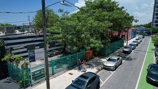 Plus de détails pour 176 NW 24th St, Miami, FL - Commerce de détail à louer