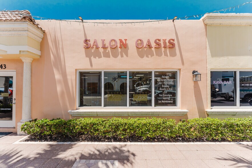 101-161 NE 2nd Ave, Deerfield Beach, FL à louer - Photo du bâtiment - Image 3 de 26