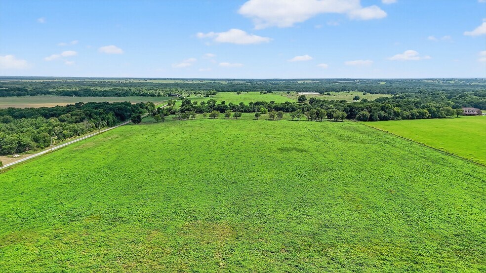 TBD Hog Town Road, Collinsville, TX for sale - Building Photo - Image 1 of 31