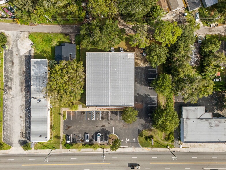 1945 Kings Rd, Jacksonville, FL à vendre - Photo du bâtiment - Image 2 de 10