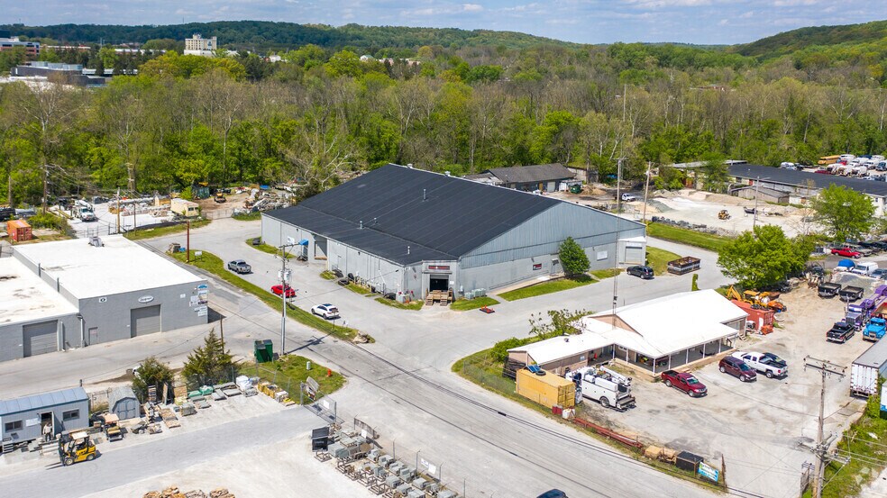 10821 Williamson Ln, Cockeysville, MD à louer - Photo du bâtiment - Image 3 de 4