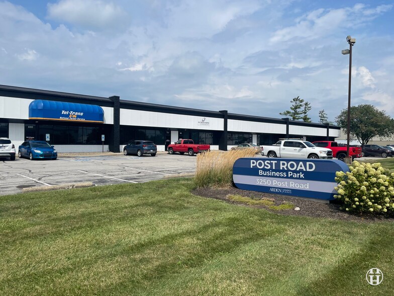 3250 N Post Rd, Indianapolis, IN à louer - Photo du bâtiment - Image 3 de 9