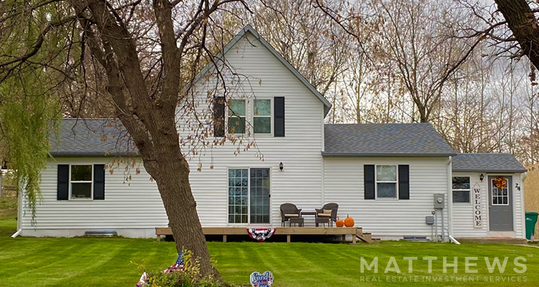 24 Fairy Lake Rd, Sauk Centre, MN for sale - Primary Photo - Image 1 of 2