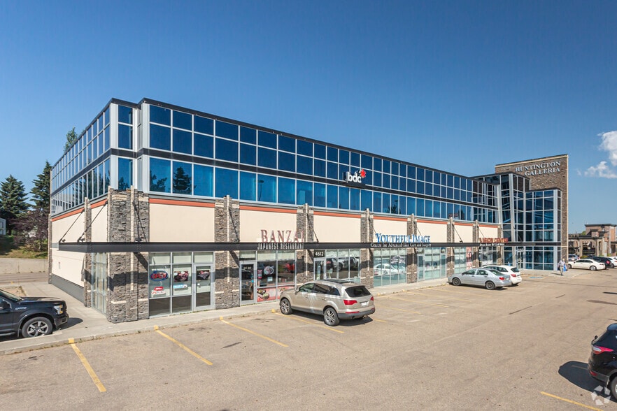 4628-4640 Calgary Trl NW, Edmonton, AB for lease - Primary Photo - Image 1 of 3