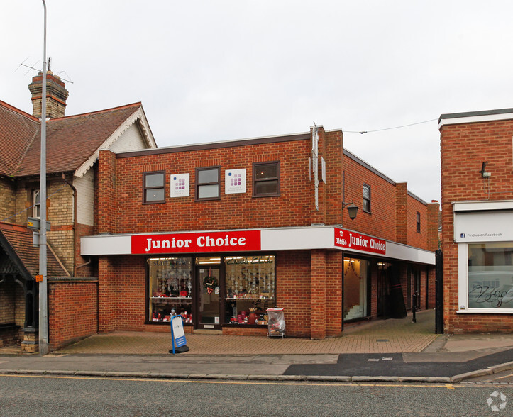 8-8B Church St, Rushden à vendre - Photo principale - Image 1 de 1