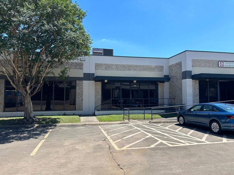 2521 Fairway Park Dr, Houston, TX for lease - Building Photo - Image 1 of 6