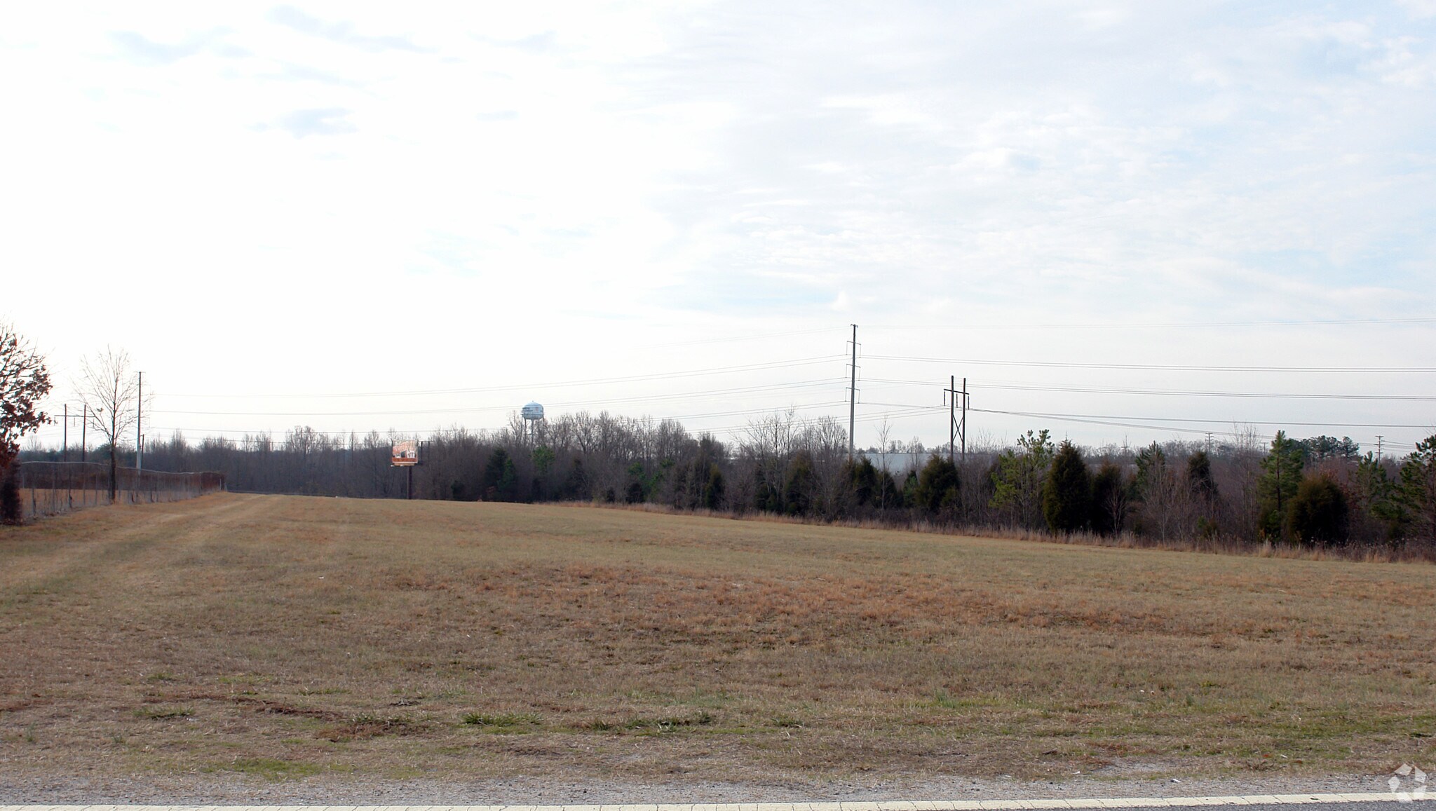 301 Webb Rd, Williamston, SC à louer Photo principale- Image 1 de 2