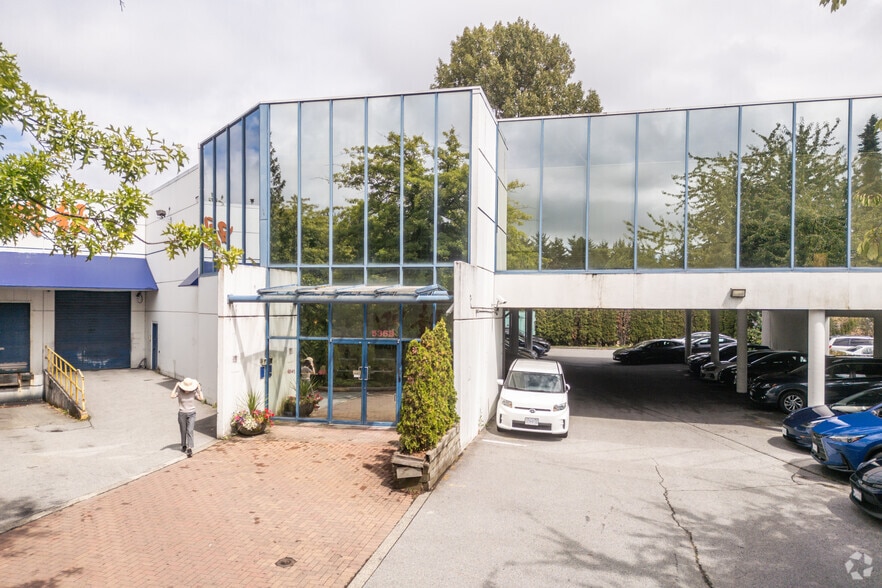 5368 Parkwood Pl, Richmond, BC for sale - Building Photo - Image 1 of 4