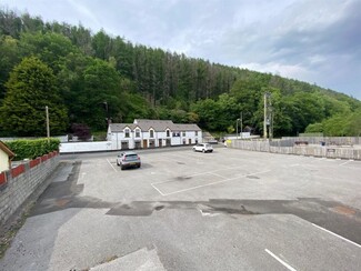 Plus de détails pour Glynneath Rd, Aberdulais - Vente au détail à vendre