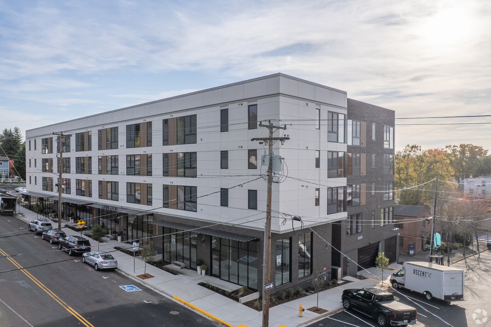 404 NE 6th Ave, Camas, WA for lease Primary Photo- Image 1 of 8