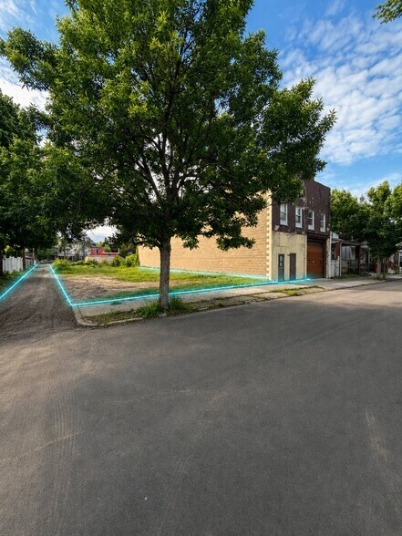 12 Pierce Ave, Trenton, NJ à vendre - Photo du bâtiment - Image 3 de 15