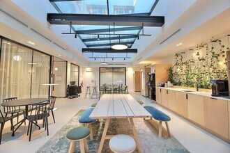 Office in 14-16 Boulevard Poissonnière, Paris for lease Interior Photo- Image 1 of 10