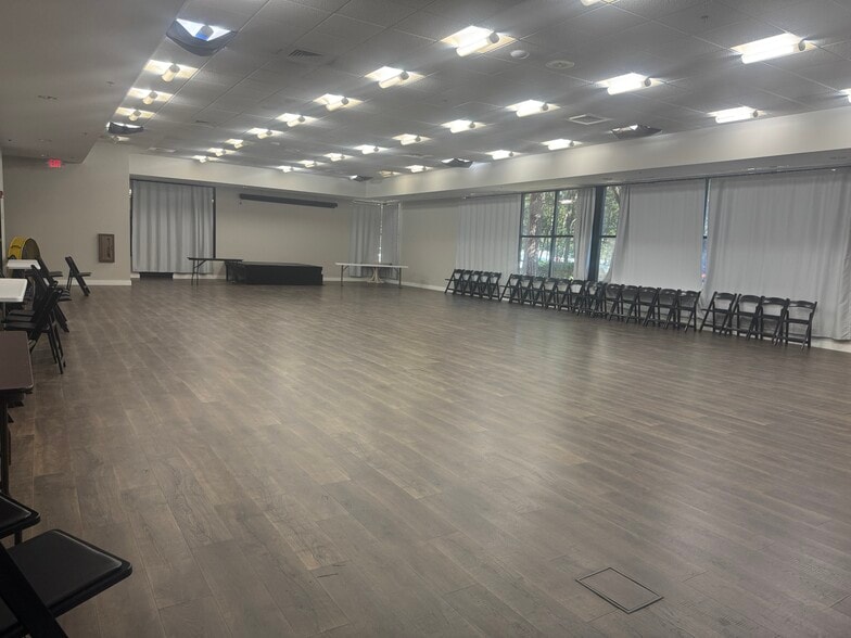 10 Buck Island Rd, Bluffton, SC for lease - Building Photo - Image 3 of 18