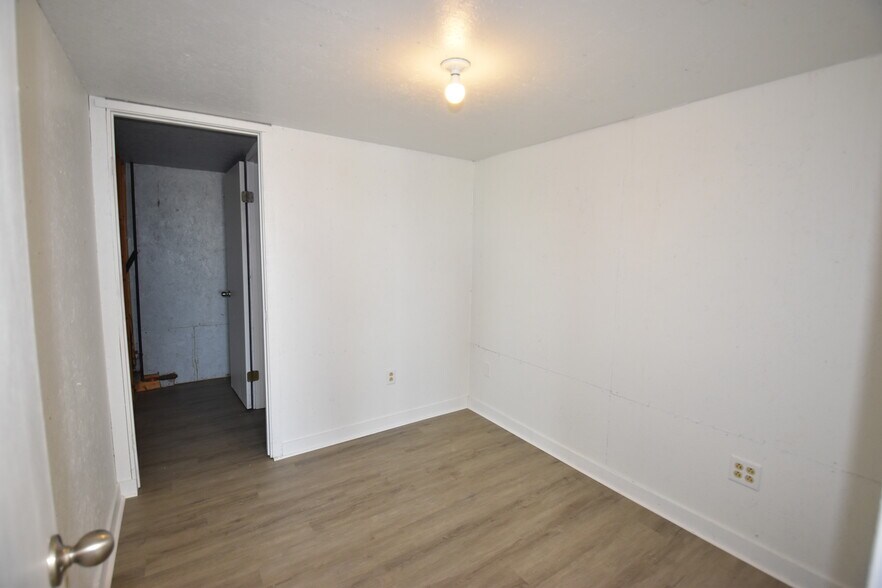 1429 W US Highway 40, Greenfield, IN à louer - Photo du bâtiment - Image 2 de 9