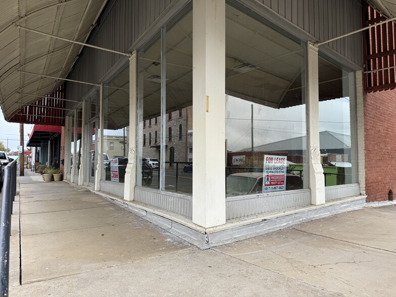 43 N Jackson St, Winder, GA for lease - Building Photo - Image 3 of 9