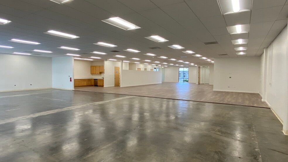 755-757 N Pastoria Ave, Sunnyvale, CA for lease - Interior Photo - Image 2 of 12