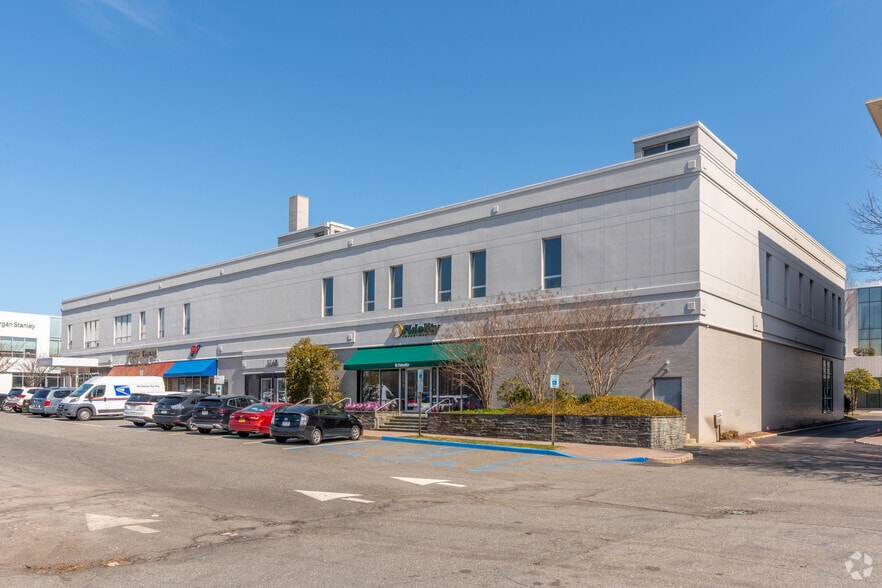 1140-1150 Franklin Ave, Garden City, NY for lease - Building Photo - Image 3 of 8