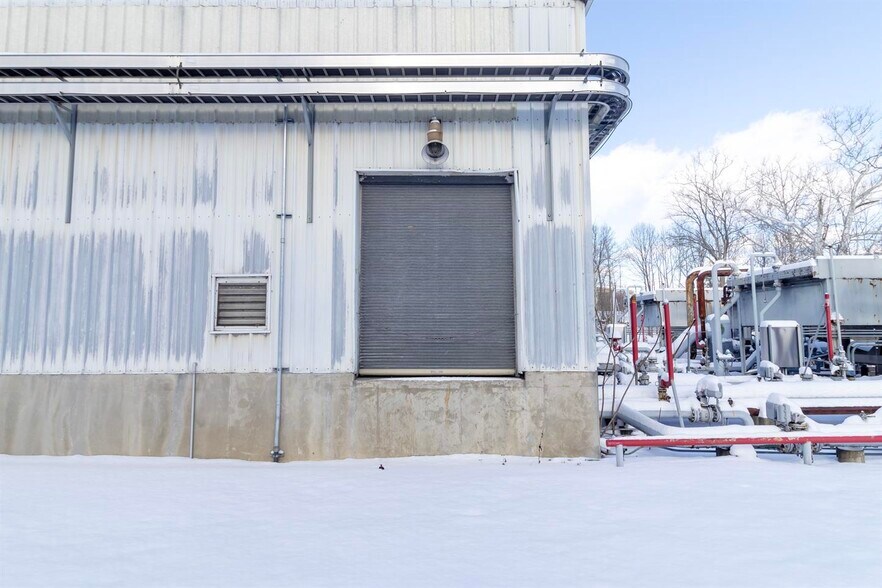 141 Elm Dr, Waynesburg, PA à vendre - Photo du bâtiment - Image 3 de 8