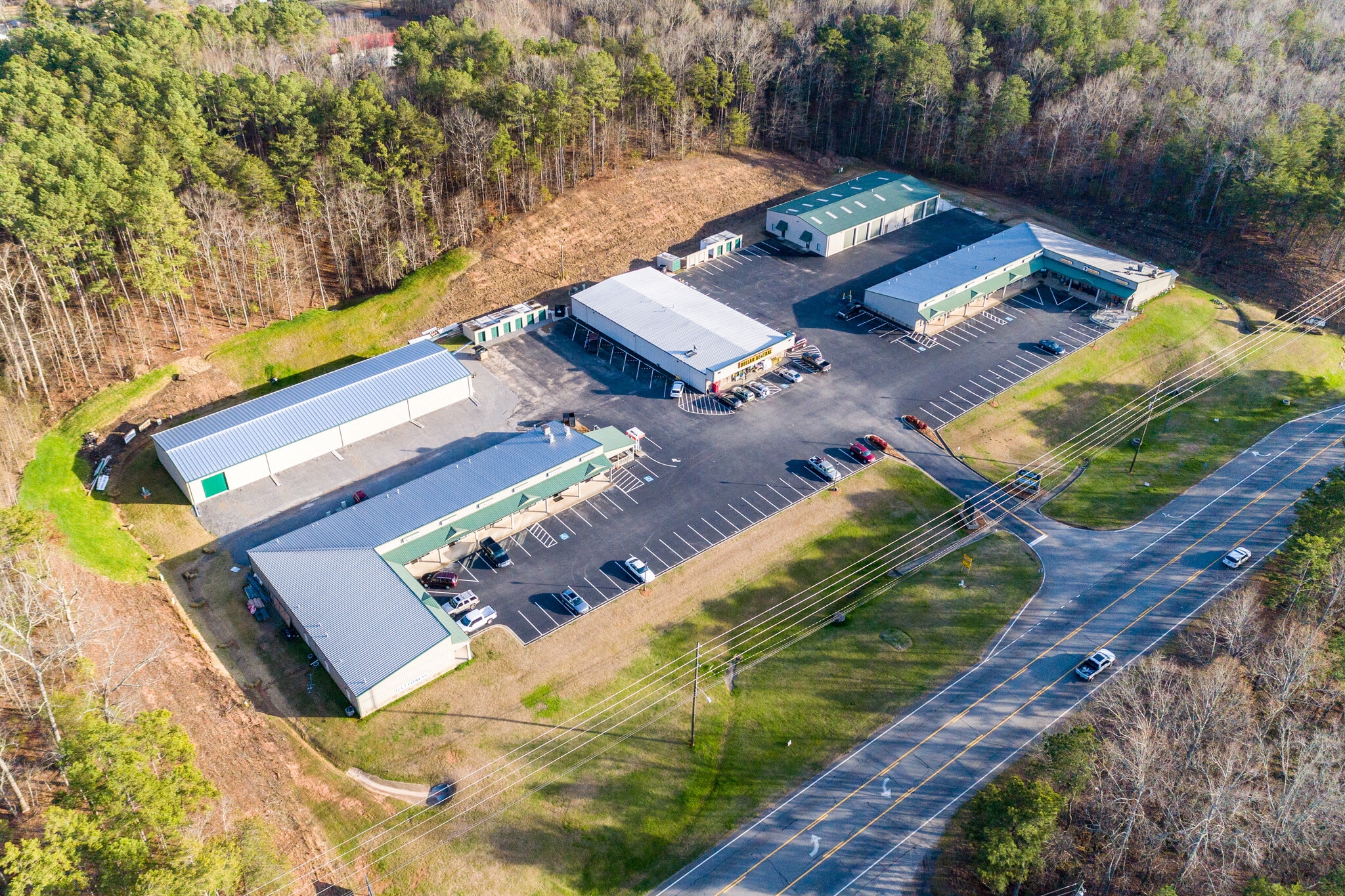 10150 Ball Ground Hwy, Ball Ground, GA for lease Primary Photo- Image 1 of 7