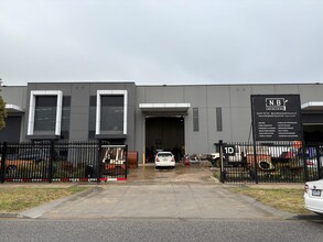 1 Livestock Way, Pakenham for lease Building Photo- Image 2 of 7