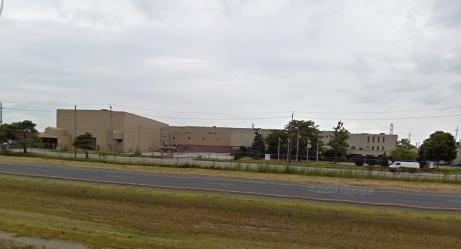 4670 N Service Rd, Windsor, ON for sale - Building Photo - Image 1 of 1